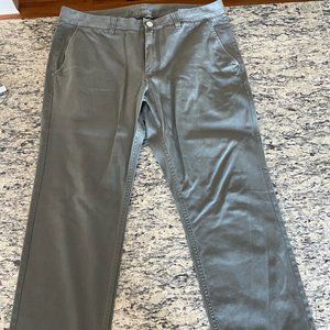 Bonobos Stretch Washed Chinos (Army Green)